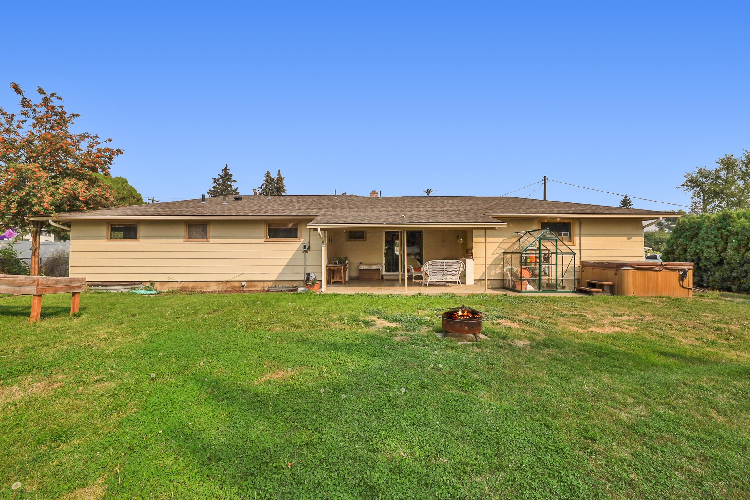 713 North University Road Spokane Valley, WA 99206 - Photo 17 of 20 Gallery Image 17