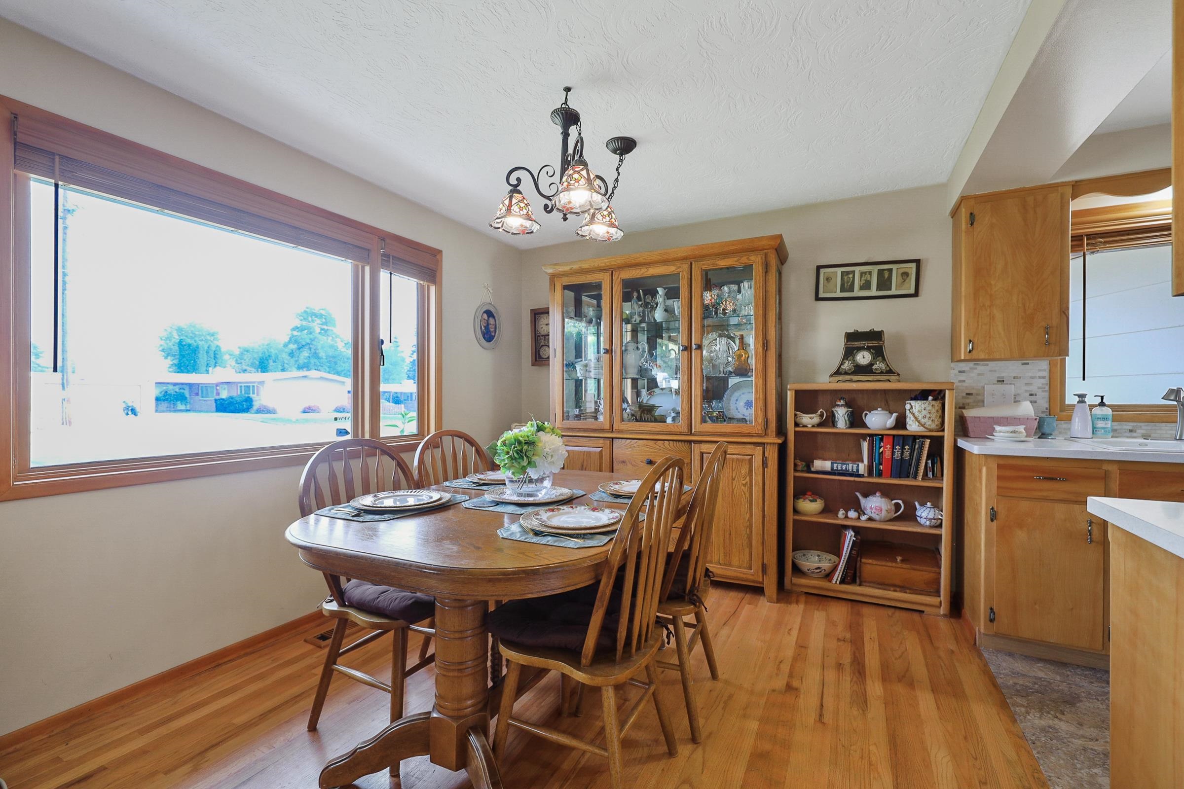 713 North University Road Spokane Valley, WA 99206 - Photo 3 of 20 Gallery Image 3