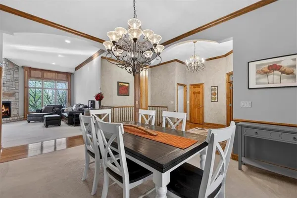 $1,100,000 | 8615 Northwest Baker Rd Circle, Kansas City, MO 64153