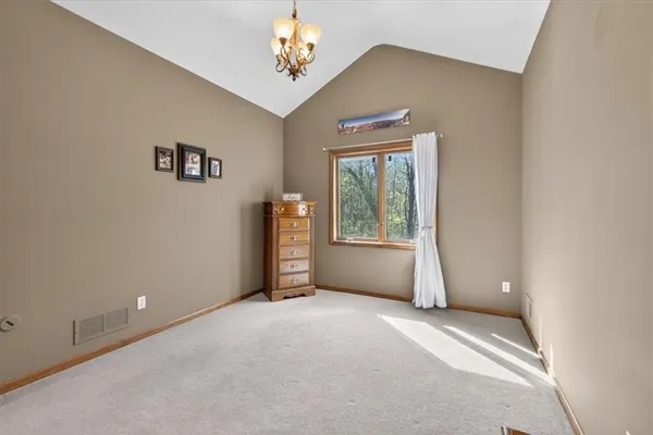 $1,100,000 | 8615 Northwest Baker Rd Circle, Kansas City, MO 64153