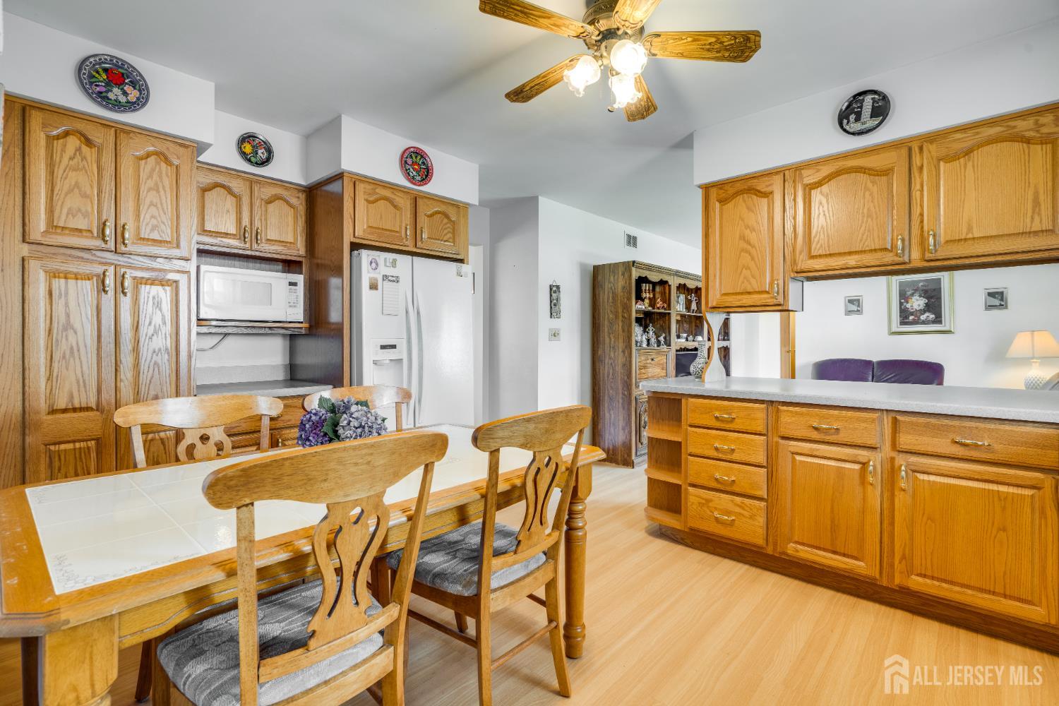 1365 Sioux Road North Brunswick, NJ 08902 - Photo 7 of 19 Gallery Image 7