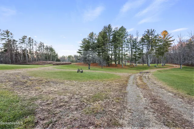 a view of a golf course