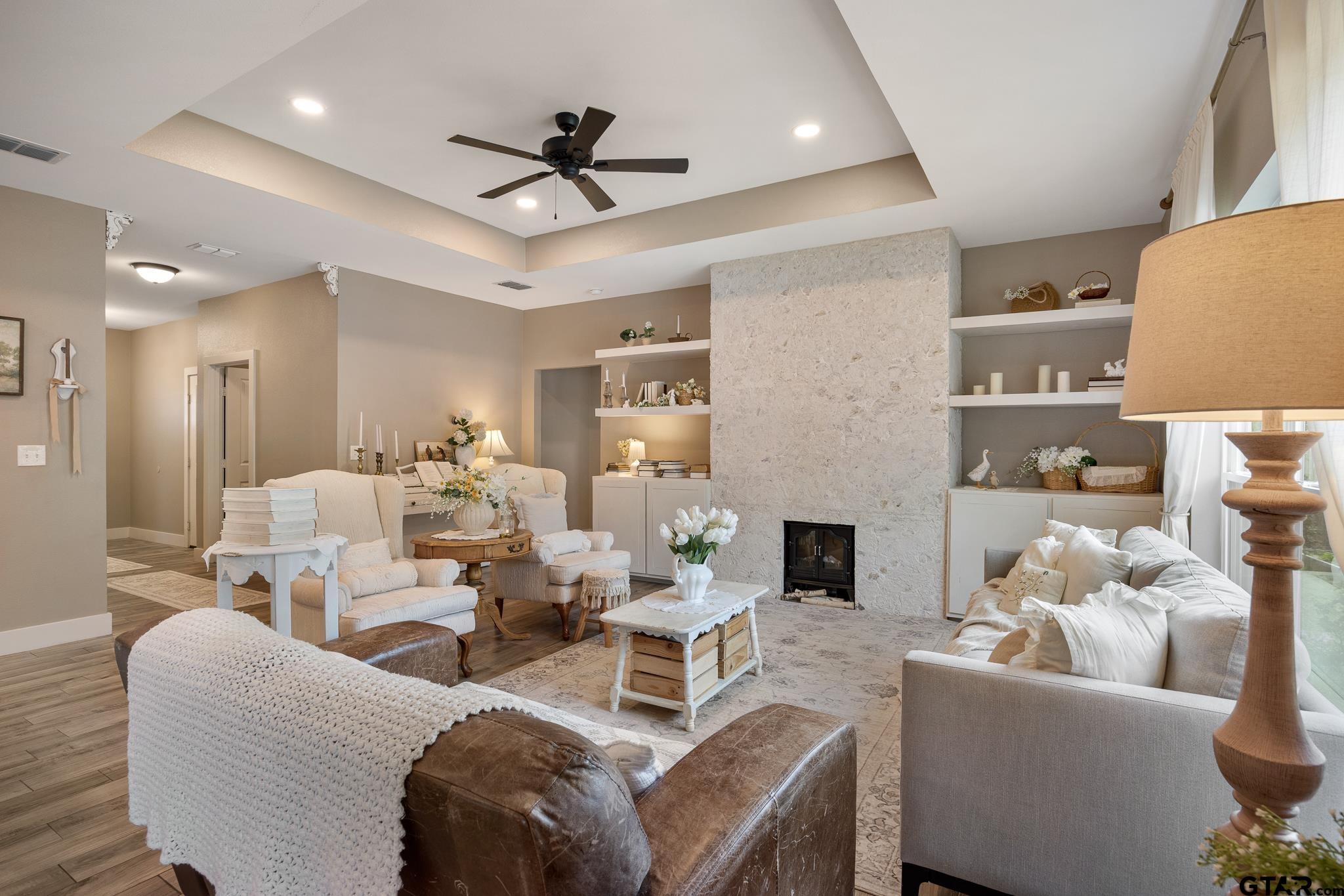 16030 Crossing Circle Lindale, TX 75771 - Photo 6 of 31