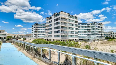 $699,000 | 111 South 16th Avenue, Unit 313, Longport, NJ 08403