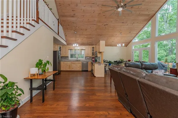 $799,900 | 10461 Linwood-Southmont Road, Lexington, NC 27292