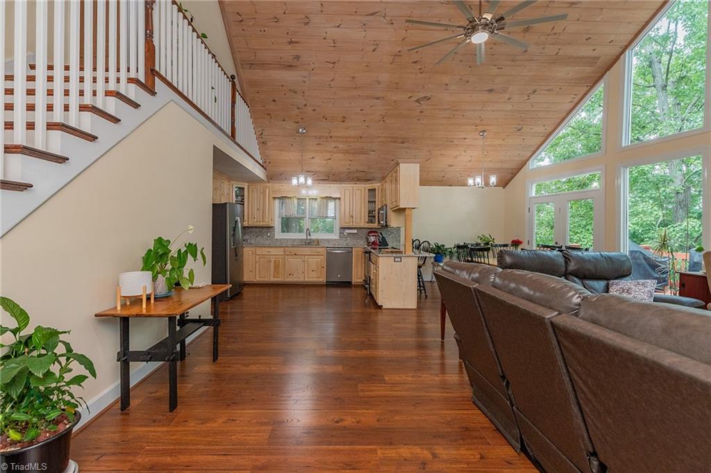 10461 Linwood-Southmont Road Lexington, NC 27292 - Photo 13 of 42
