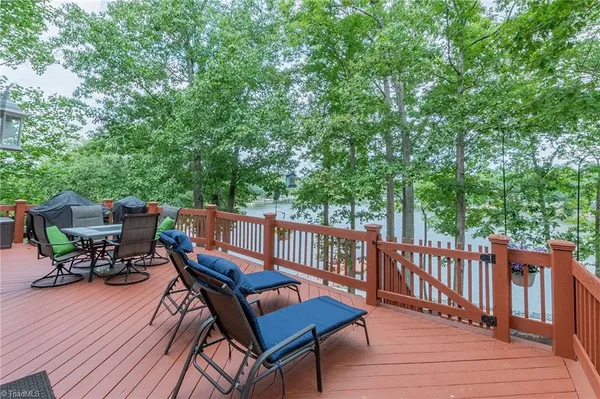 $799,900 | 10461 Linwood-Southmont Road, Lexington, NC 27292