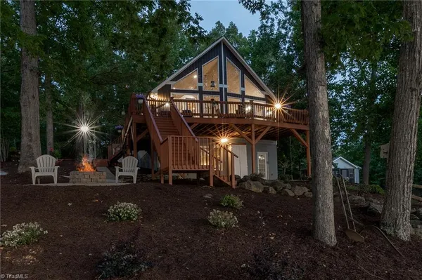 $799,900 | 10461 Linwood-Southmont Road, Lexington, NC 27292