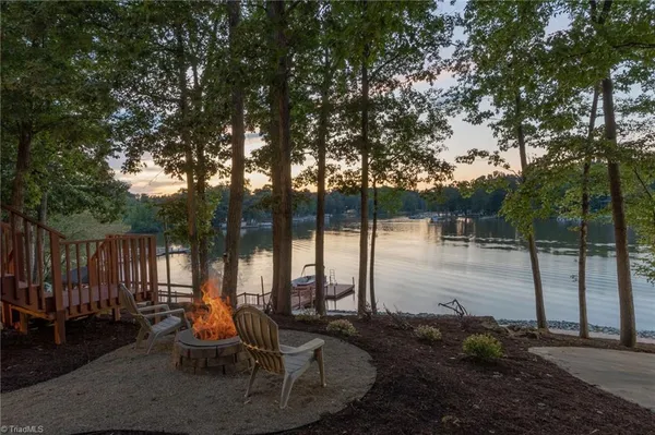 $799,900 | 10461 Linwood-Southmont Road, Lexington, NC 27292