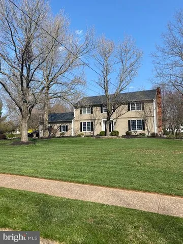 $1,190,000 | 100 Knickerbocker Drive, Belle Mead, NJ 08502