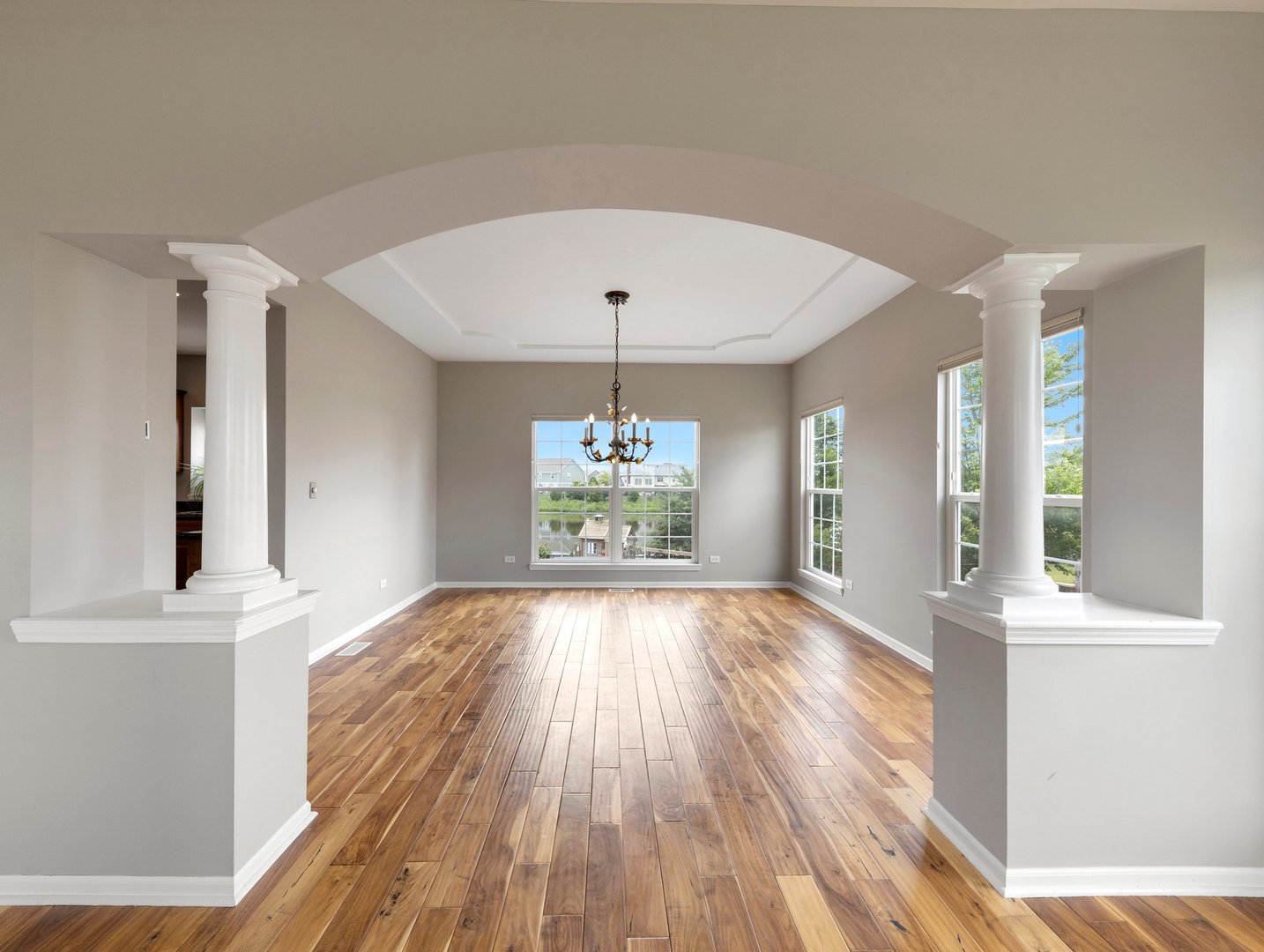 26824 Ashgate Crossing Plainfield, IL 60585 - Photo 8 of 42