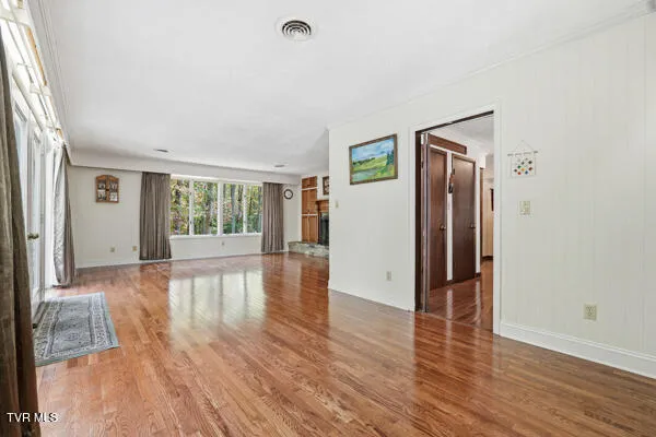 $329,000 | 158 Straughan Avenue Southwest, Wise, VA 24293