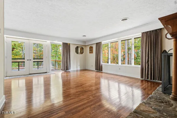 $329,000 | 158 Straughan Avenue Southwest, Wise, VA 24293