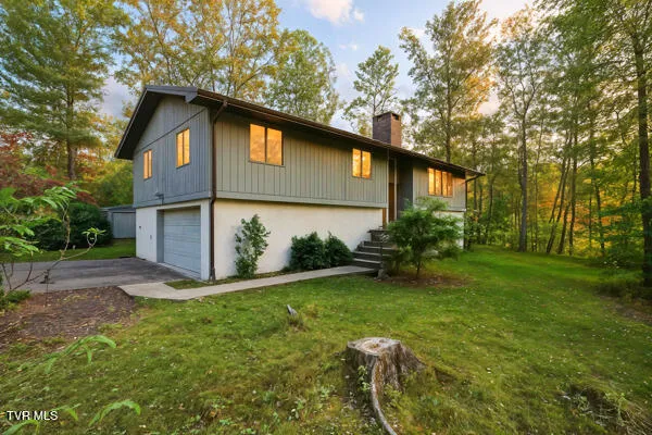 $329,000 | 158 Straughan Avenue Southwest, Wise, VA 24293