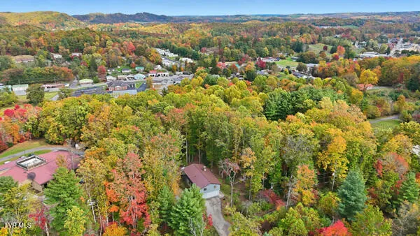 $329,000 | 158 Straughan Avenue Southwest, Wise, VA 24293