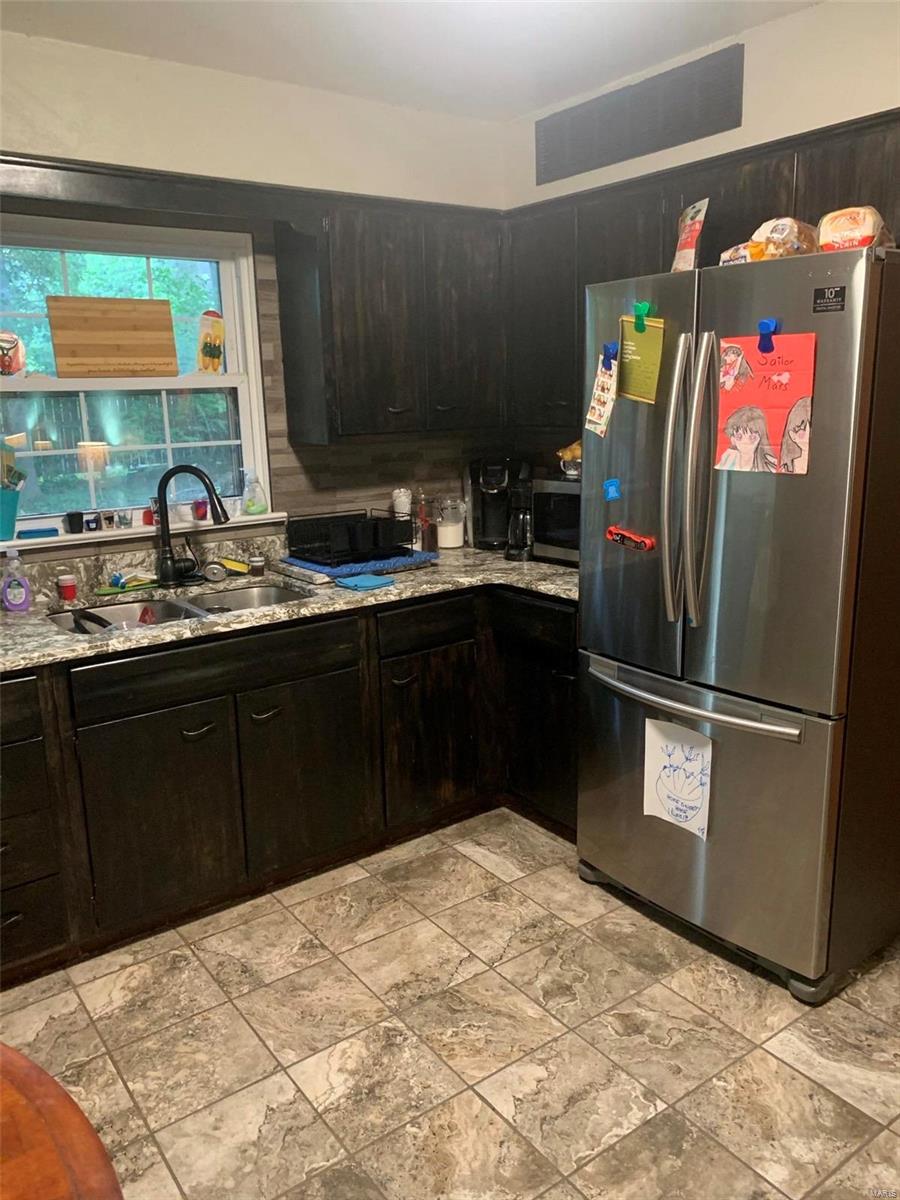 35 Appletree Lane Belleville, IL 62221 - Photo 11 of 20 Gallery Image 11