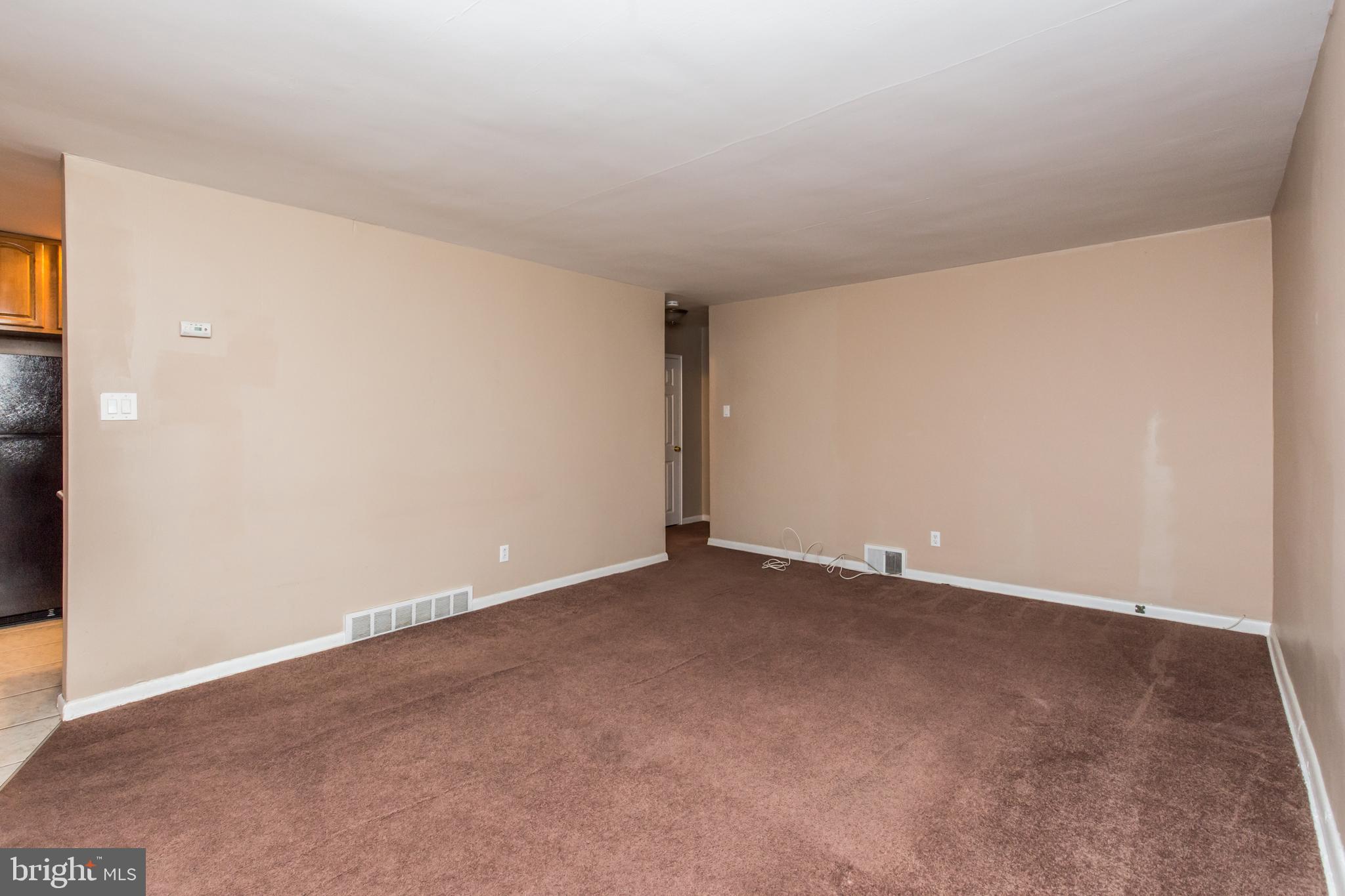 2757 East Country Club Road, Unit 2 Philadelphia, PA 19131 - Photo 5 of 24 a view of an empty room