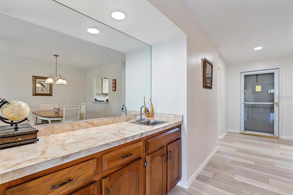 320 Mission Trail North, Unit B Venice, FL 34285 - Photo 7 of 25