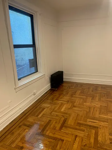 $1,822 | 18-65 Troutman Street, Unit 1 | Ridgewood