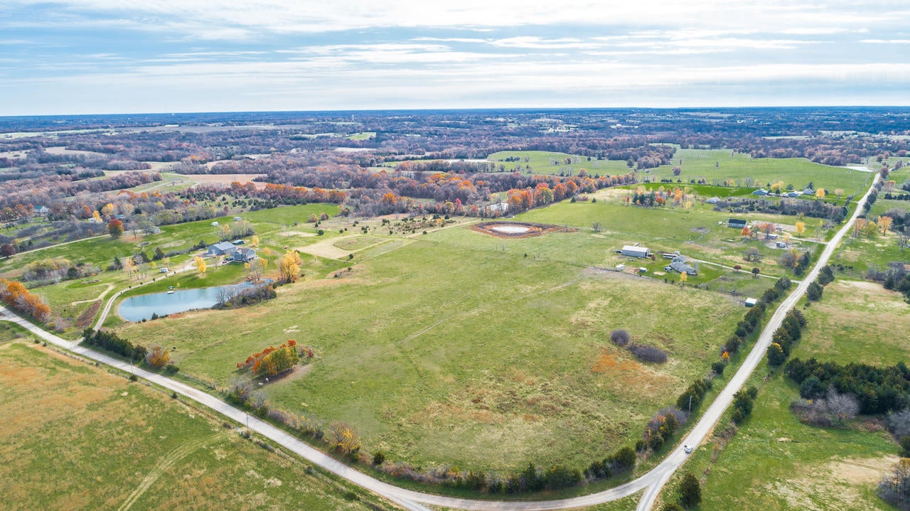 413 County Road 413 Rocheport, MO 65279 - Photo 1 of 1 Gallery Image 1
