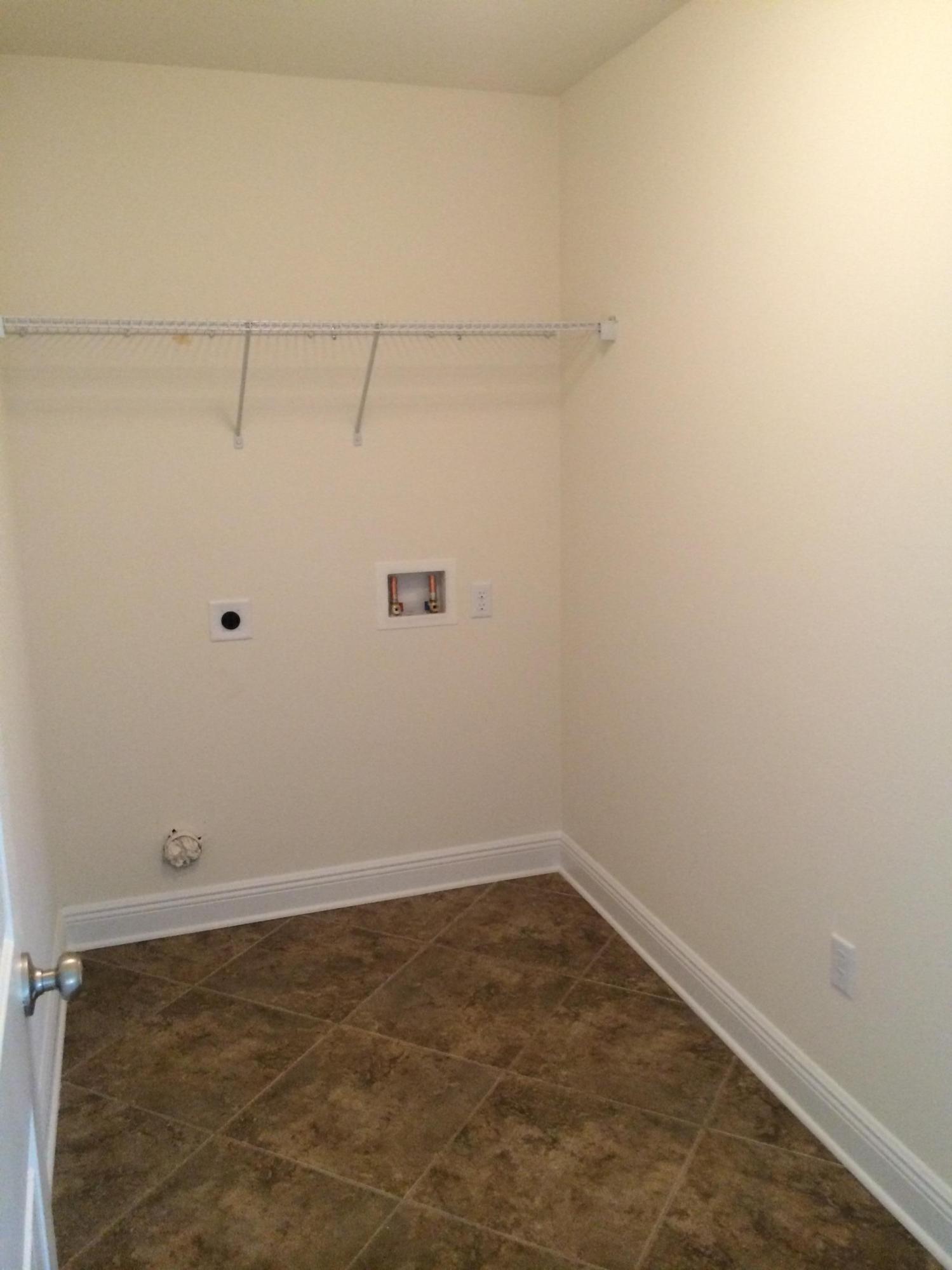 124 Pin Oak Loop Santa Rosa Beach, FL 32459 - Photo 15 of 19 a view of a room