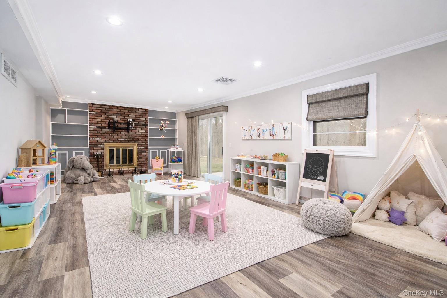 74 Edgewood Road Ossining, NY 10562 - Photo 18 of 29 Virtually staged playroom