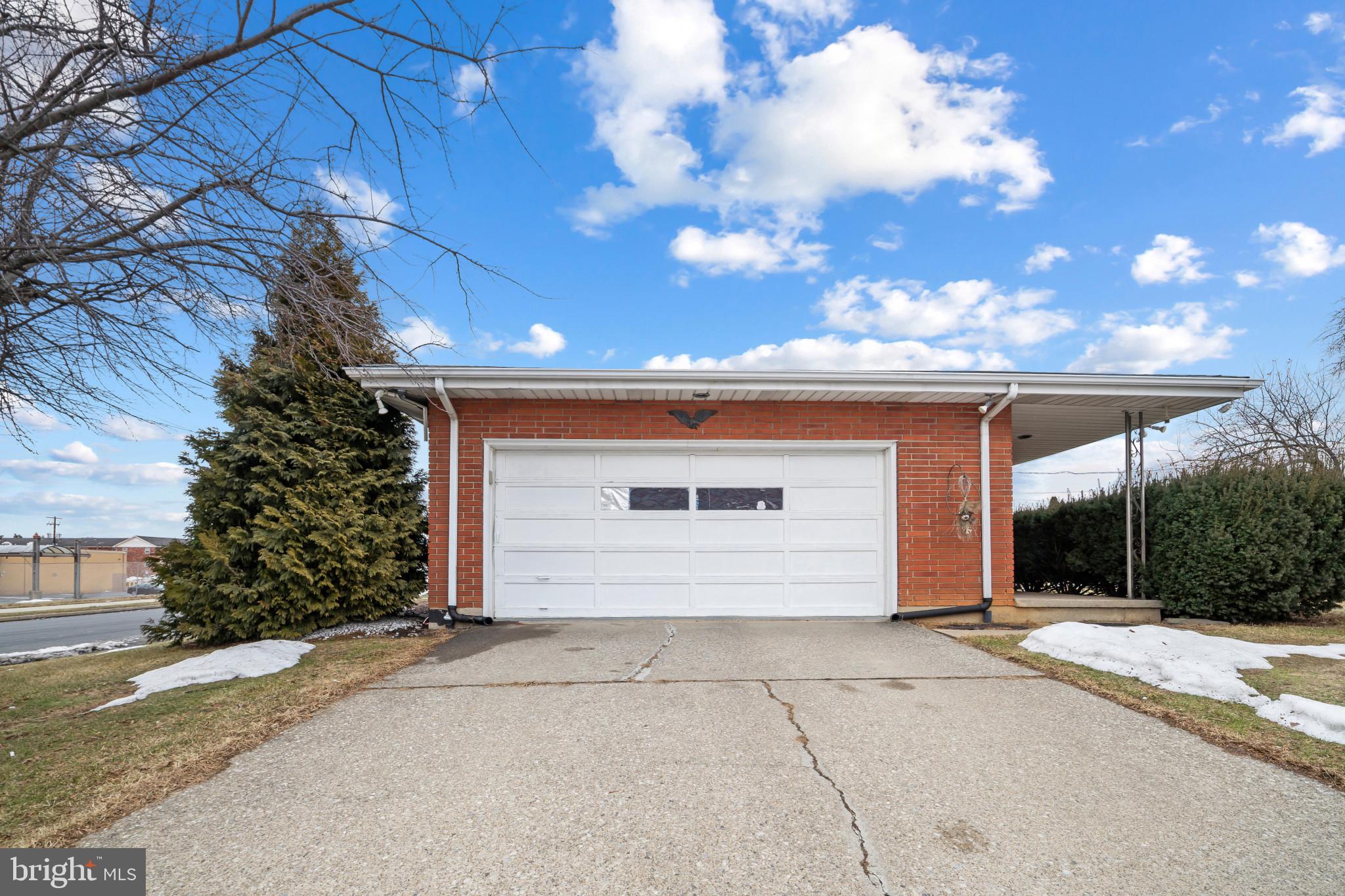 1108 East Congress Street Allentown, PA 18109 - Photo 24 of 28