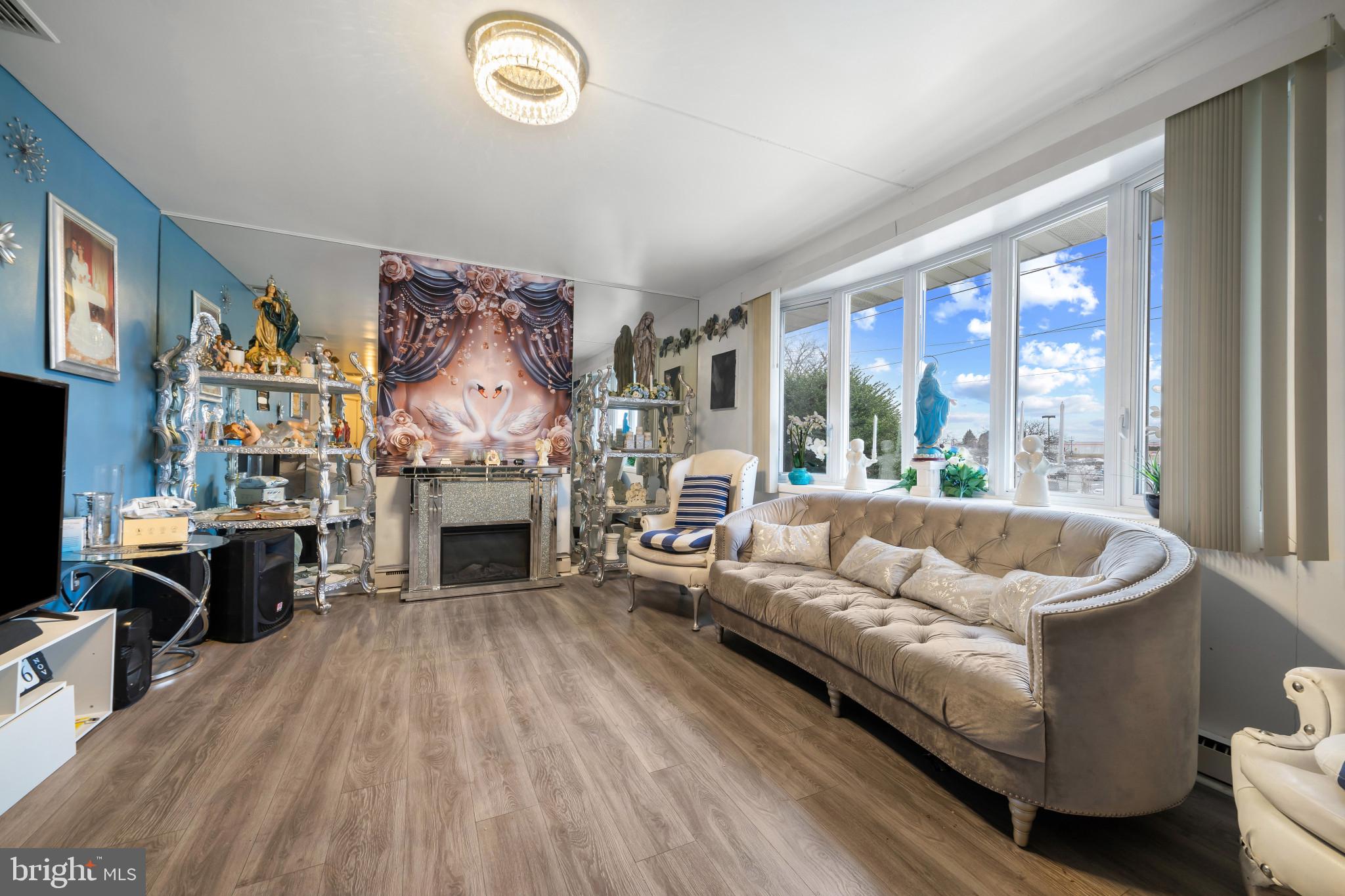 1108 East Congress Street Allentown, PA 18109 - Photo 6 of 28