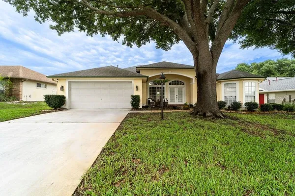 $395,000 | 107 Needlewood Loop, DeBary, FL 32713