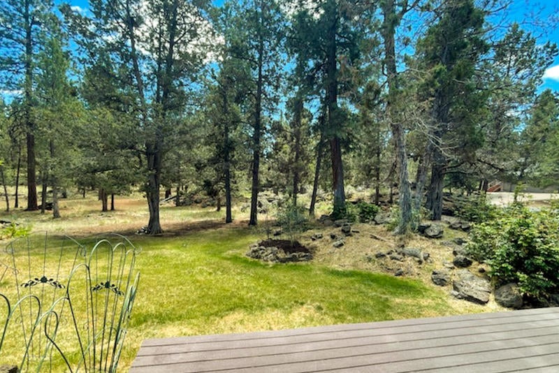 4070 Northwest Lower Village Road Bend, OR 97703 - Photo 18 of 29 4070 NW Lower Village Rd-18