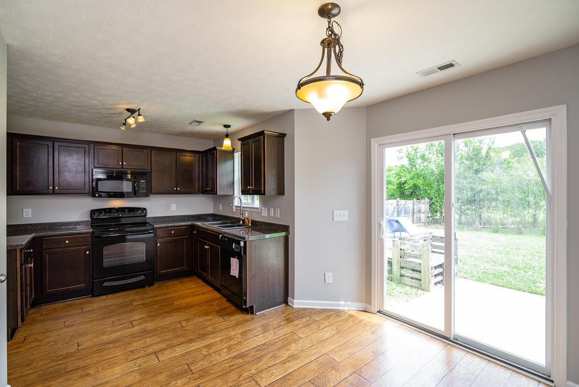 1187 Woodall Road Lebanon, TN 37090 - Photo 7 of 26