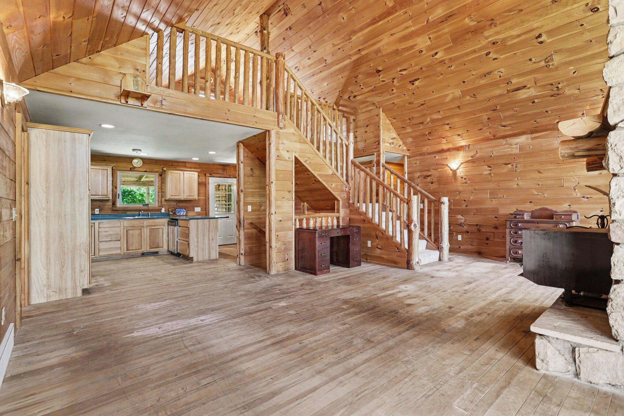 3451 Pifer Road Delton, MI 49046 - Photo 5 of 35 Living Area 2 _ 3451 Pifer Rd Delton MI