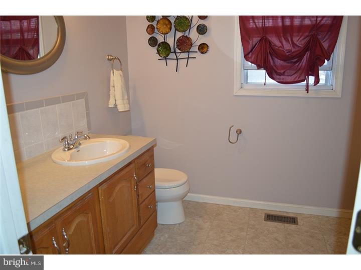 65 Knight Avenue Runnemede, NJ 08078 - Photo 16 of 25 Gallery Image 16