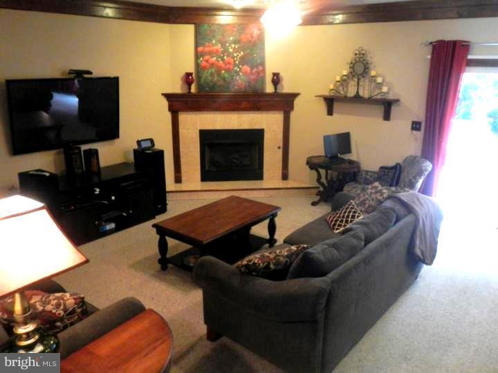65 Knight Avenue Runnemede, NJ 08078 - Photo 10 of 25 Gallery Image 10