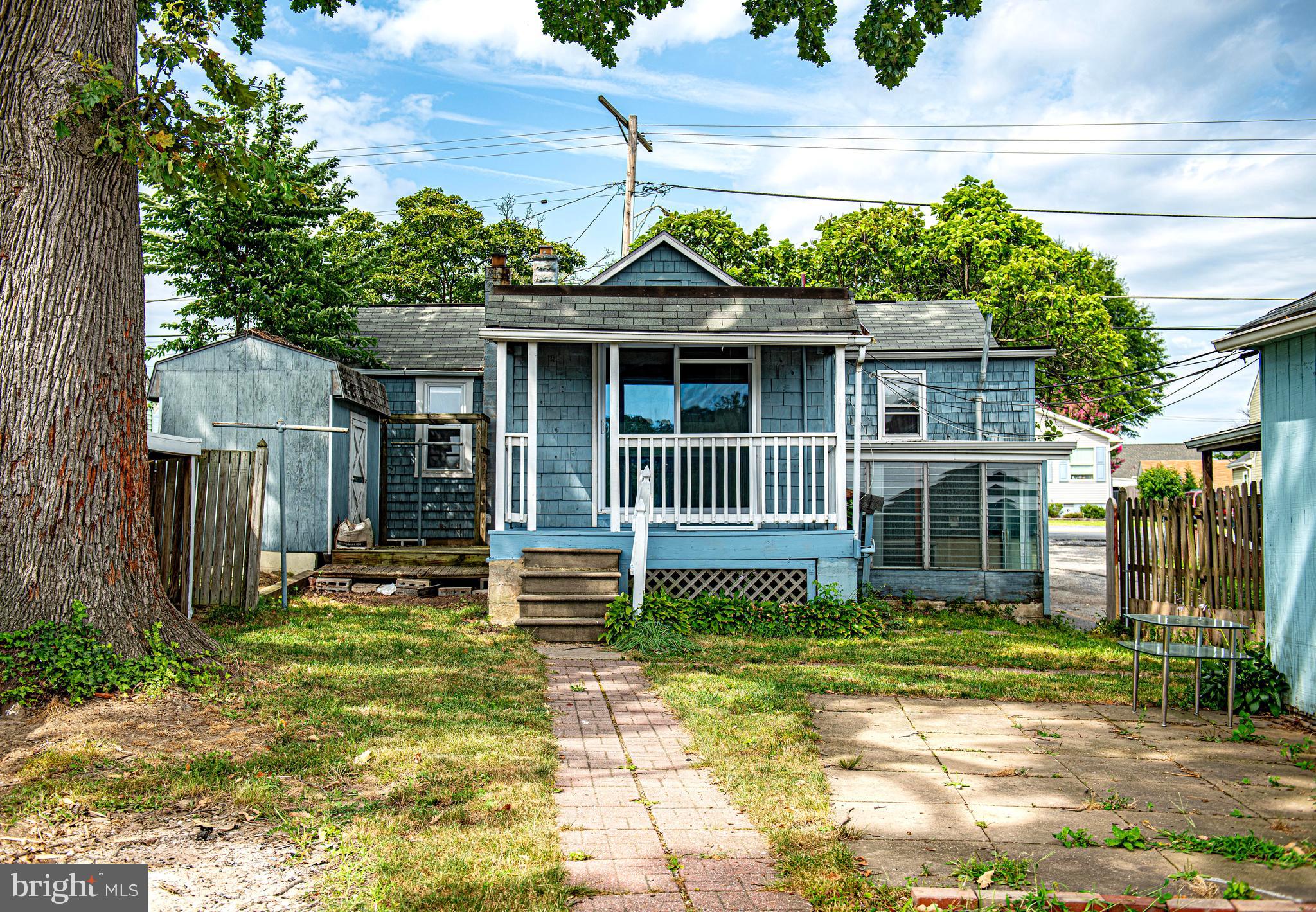 807 Wise Avenue Dundalk, MD 21222 - Photo 19 of 42 View of house from the water