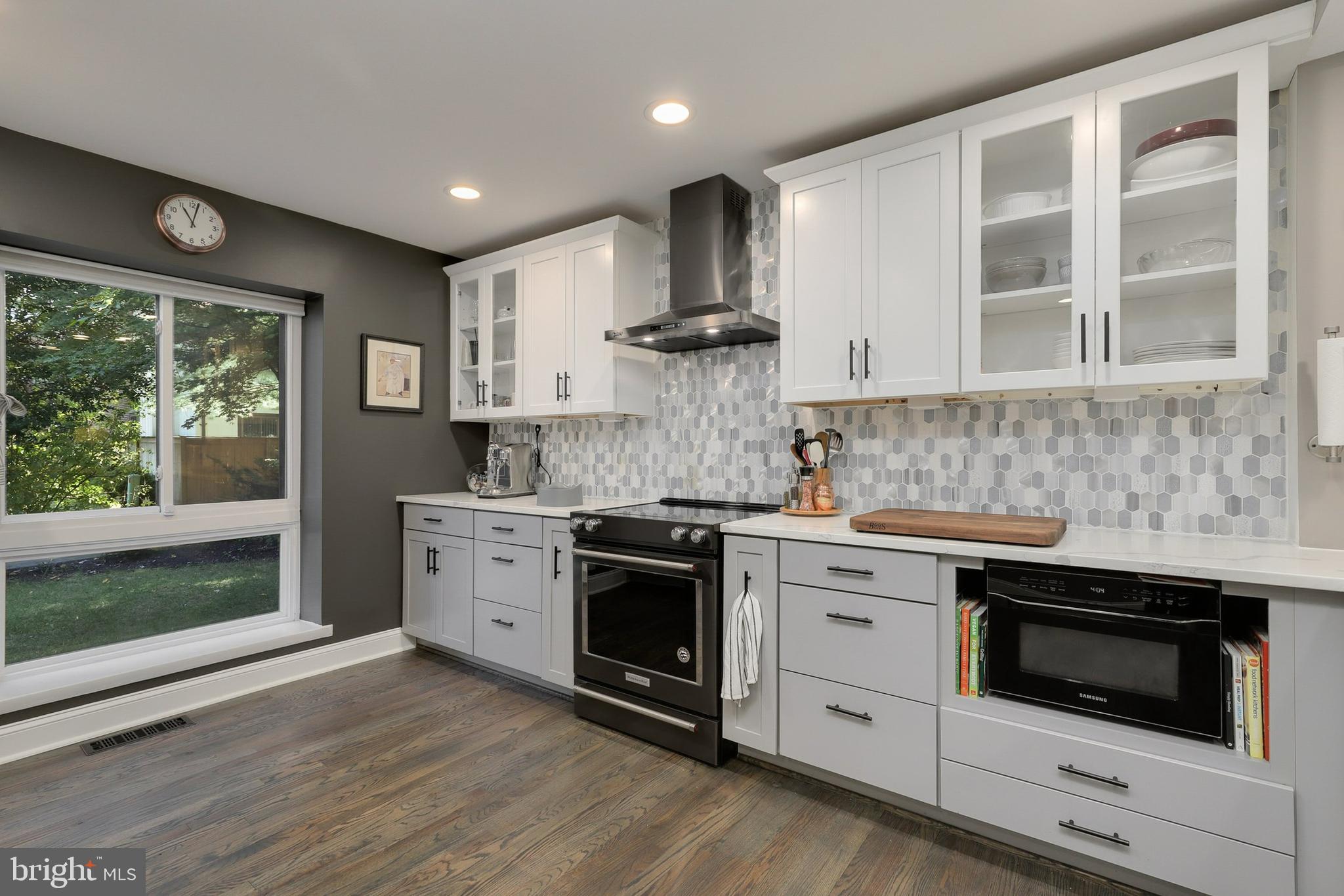 2139 Colts Neck Court Reston, VA 20191 - Photo 4 of 56 Gallery Image 4