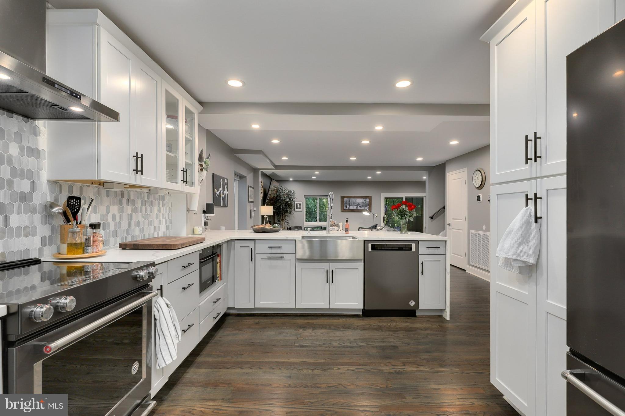 2139 Colts Neck Court Reston, VA 20191 - Photo 7 of 56 Gallery Image 7