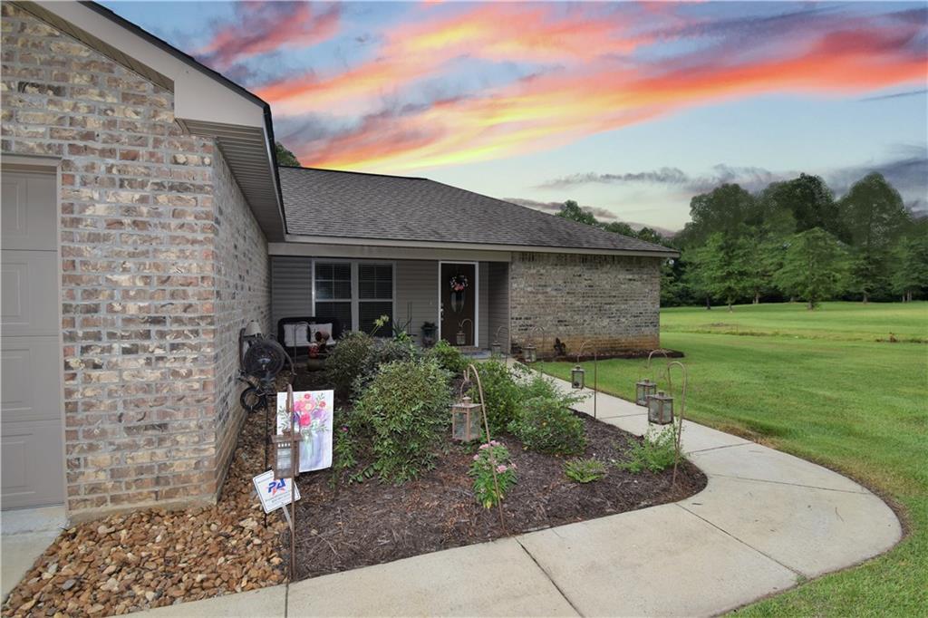 230 Taylor Road Dry Prong, LA 71423 - Photo 2 of 38 Gallery Image 2