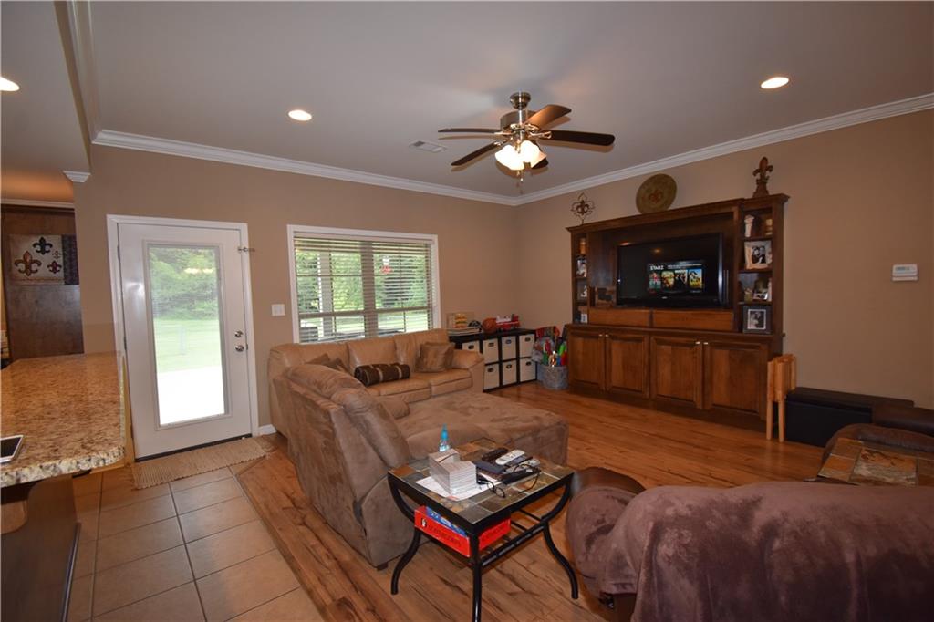 230 Taylor Road Dry Prong, LA 71423 - Photo 26 of 38 Gallery Image 26
