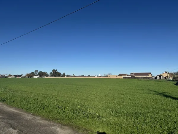 $490,000 | 16748 North Lake Street, Madera, CA 93638