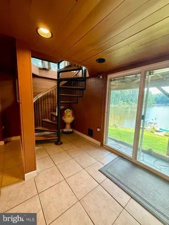 a view of room with window