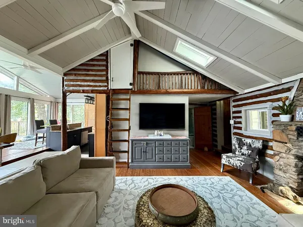 $699,000 | 8389 Highview Street, Manassas, VA 20112