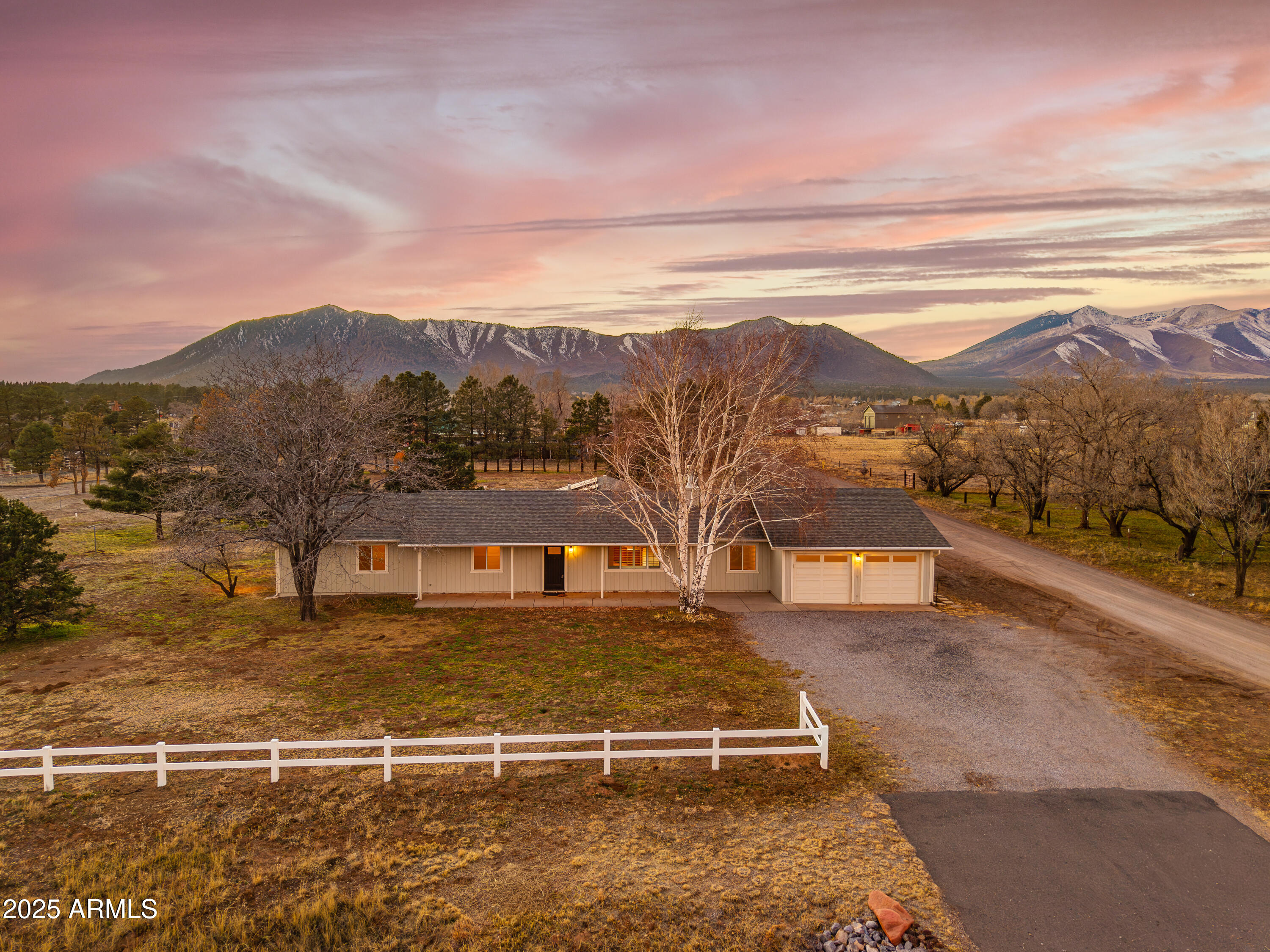 8230 Koch Field Road Flagstaff, AZ 86004 - Photo 47 of 69 a view of a terrace with a table and chairs