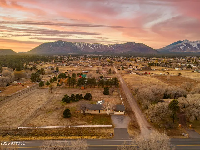 $995,000 | 8230 Koch Field Road, Flagstaff, AZ 86004