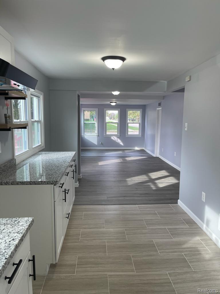 17898 Common Road Roseville, MI 48066 - Photo 24 of 58 19.jpeg