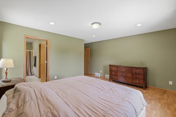 701 Rodefeld Way Madison, WI 53718 - Photo 18 of 41