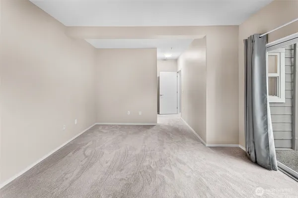 $439,000 | 22519 Southeast 38th Terrace, Unit 1423, Issaquah, WA 98029