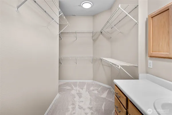 $439,000 | 22519 Southeast 38th Terrace, Unit 1423, Issaquah, WA 98029