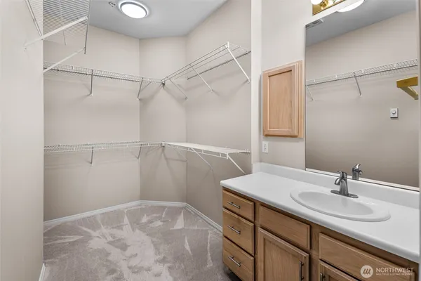 $439,000 | 22519 Southeast 38th Terrace, Unit 1423, Issaquah, WA 98029