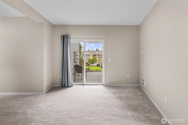 $439,000 | 22519 Southeast 38th Terrace, Unit 1423, Issaquah, WA 98029